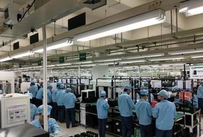 互聯網品牌扎堆線下渠道，卻為何還是干不過OPPO？