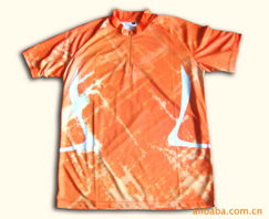 上海匯彩數(shù)碼印花 引領(lǐng)時(shí)尚潮流，專業(yè)服裝輔料產(chǎn)品與銷售服務(wù)